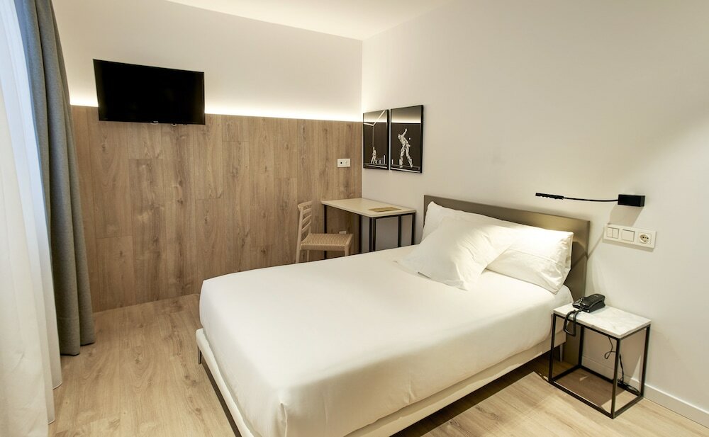 Фото Hotel Bide Bide