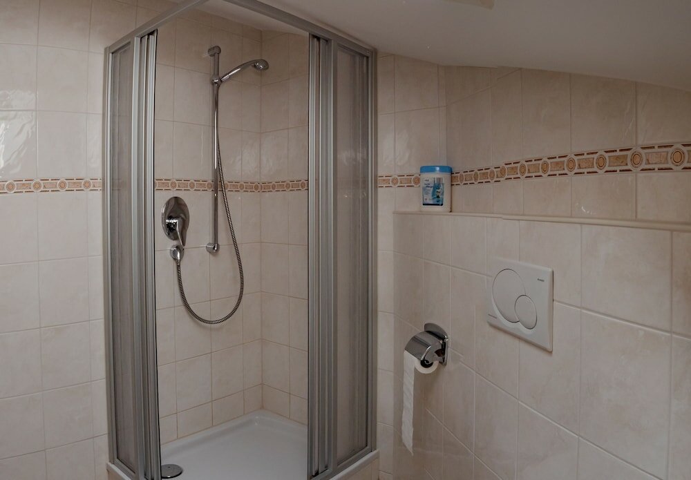 Фото Gaestehaus Bergwald