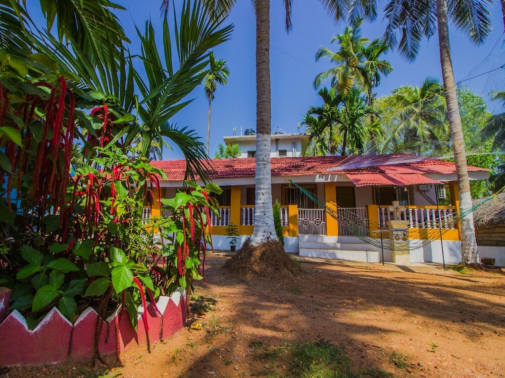 Фото Oyo 13117 Home Lake View Studio Canacona