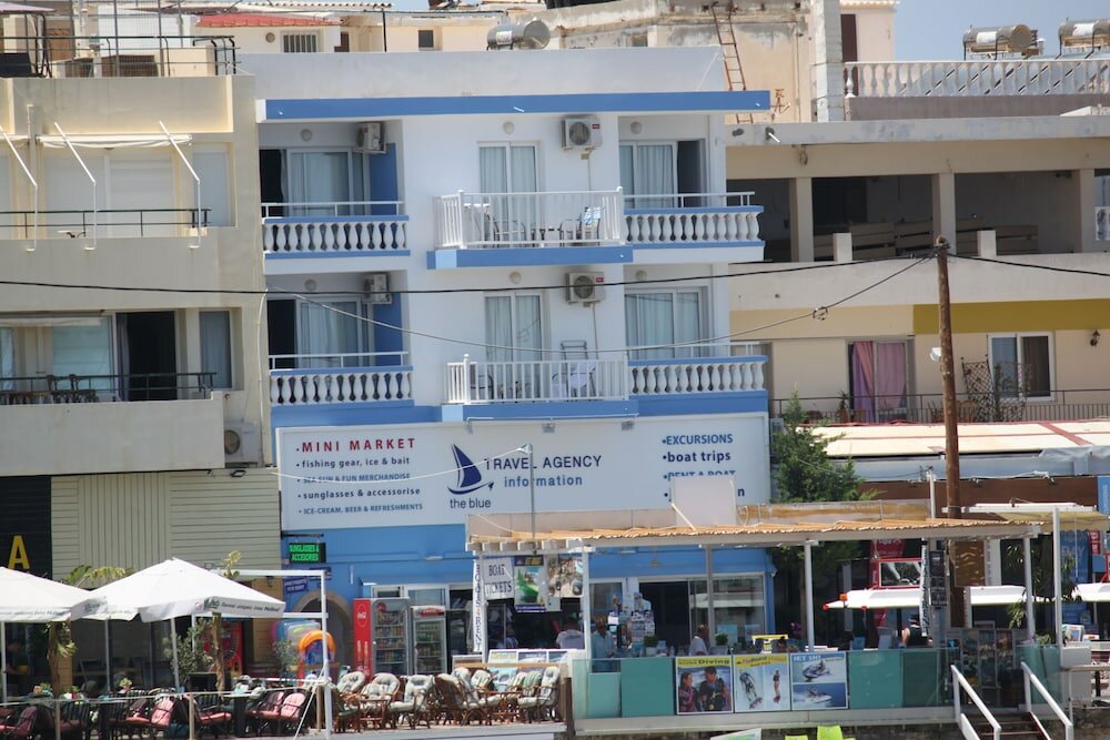 Фото The Blue Apartments