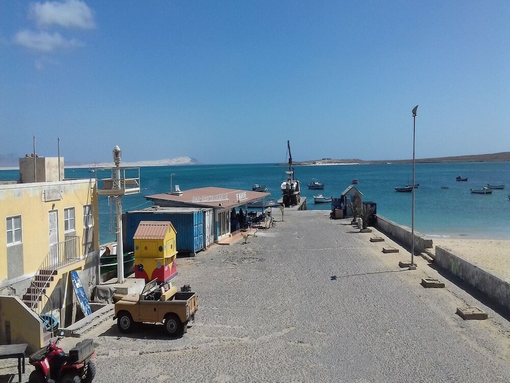 Фото Studio Praia Diante ocean view