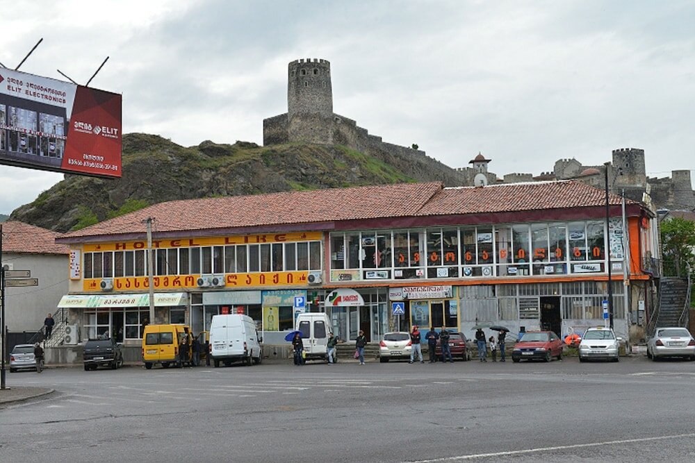 Фото отеля 1