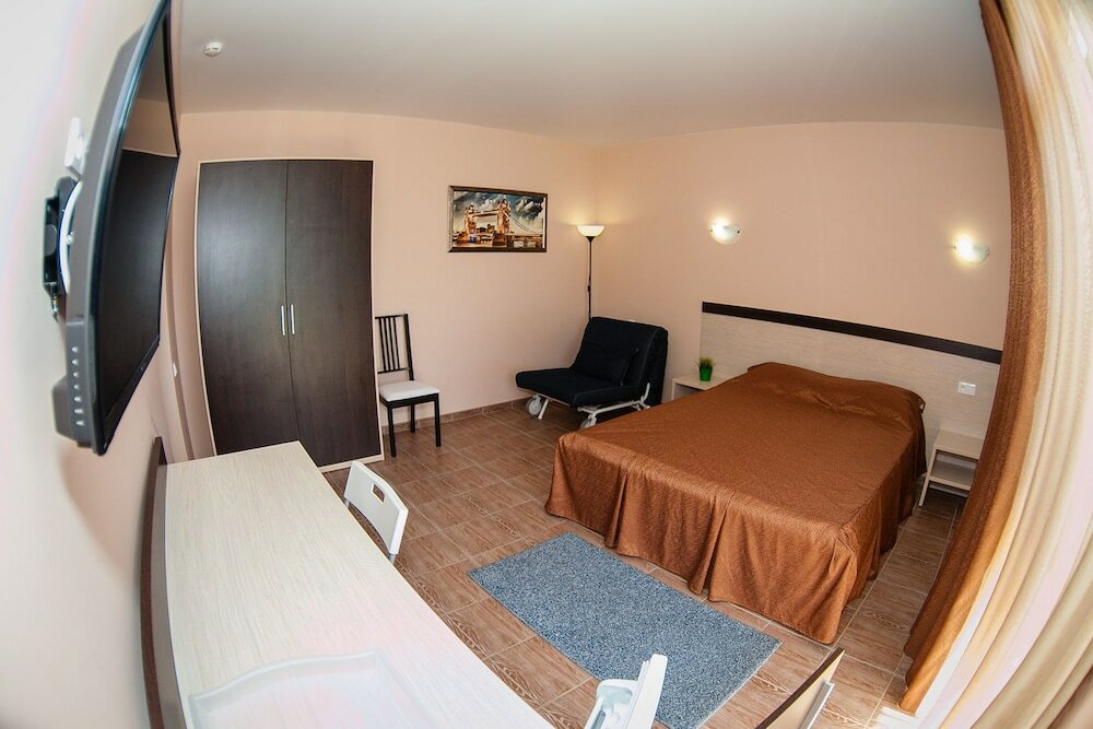 Фото Бусолей