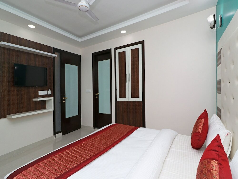 Фото Oyo Flagship 12675 Star inn