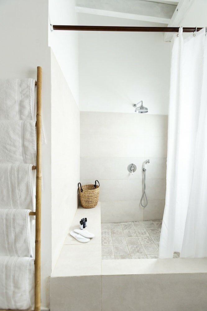 Фото Akotika boutique Old City Apartments