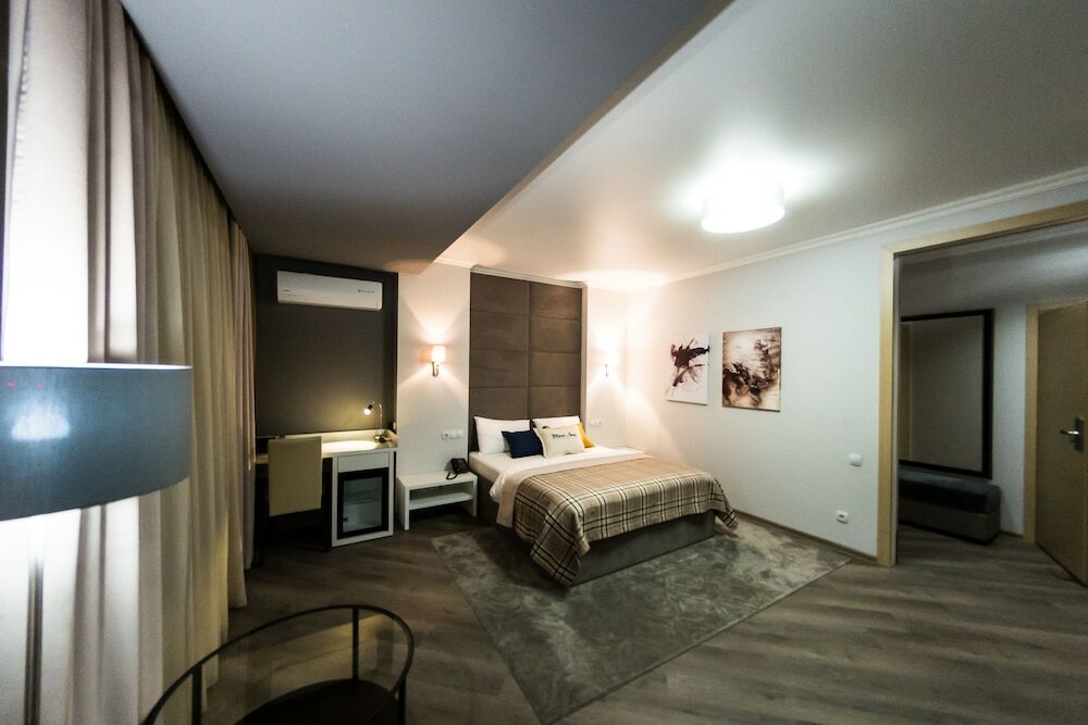 Фото Mon Ami Villa