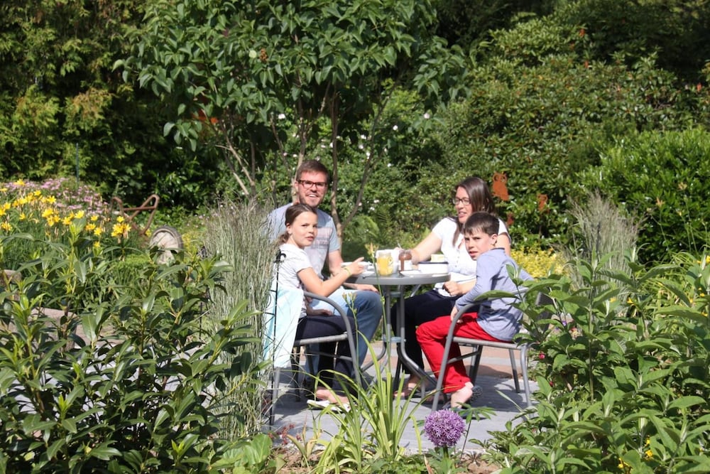 Фото Mein kleinHOTEL Herbstein