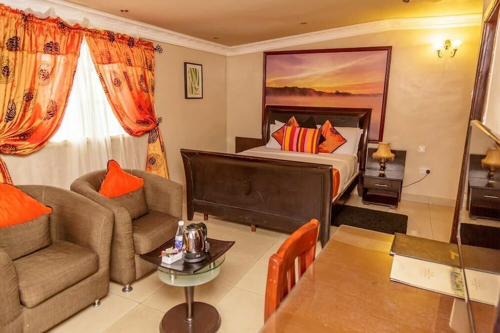 Фото Apartment Royale Hotel and Suite