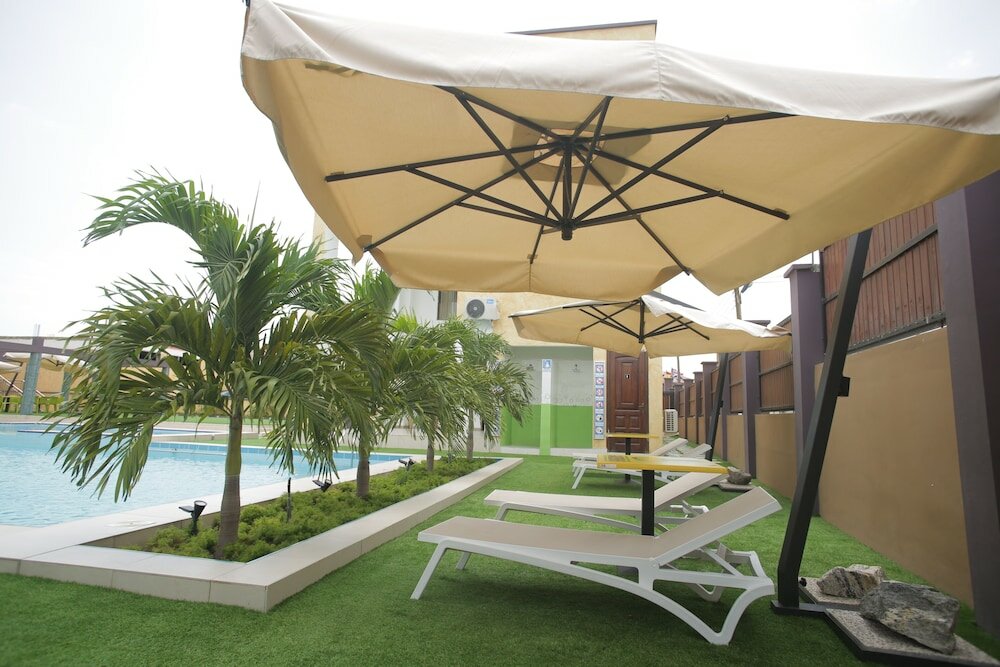 Фото Cocktail and Dreams Hotel