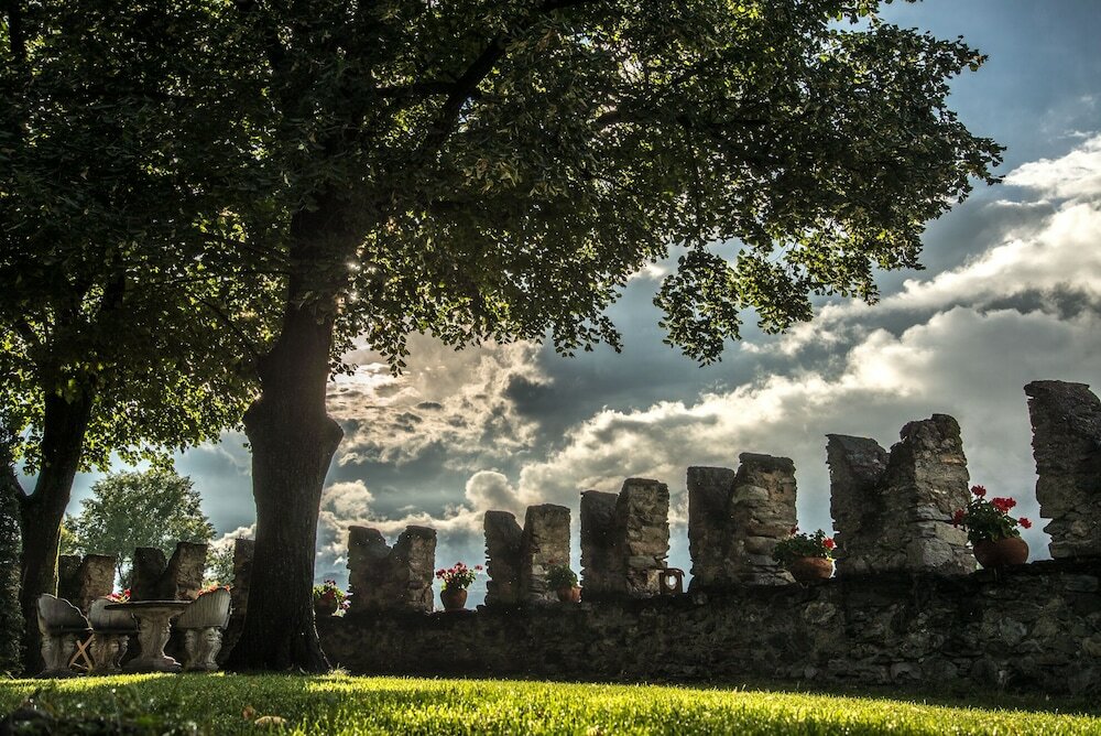 Фото B&b La Tour de Villa