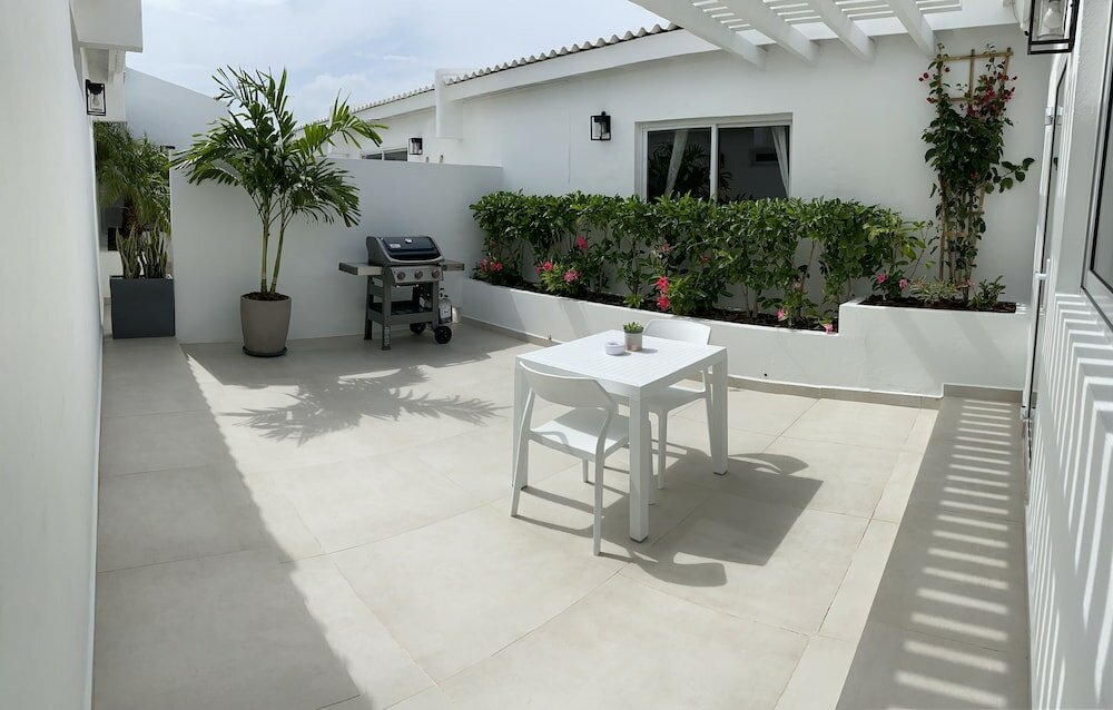 Фото Movida Inn Aruba