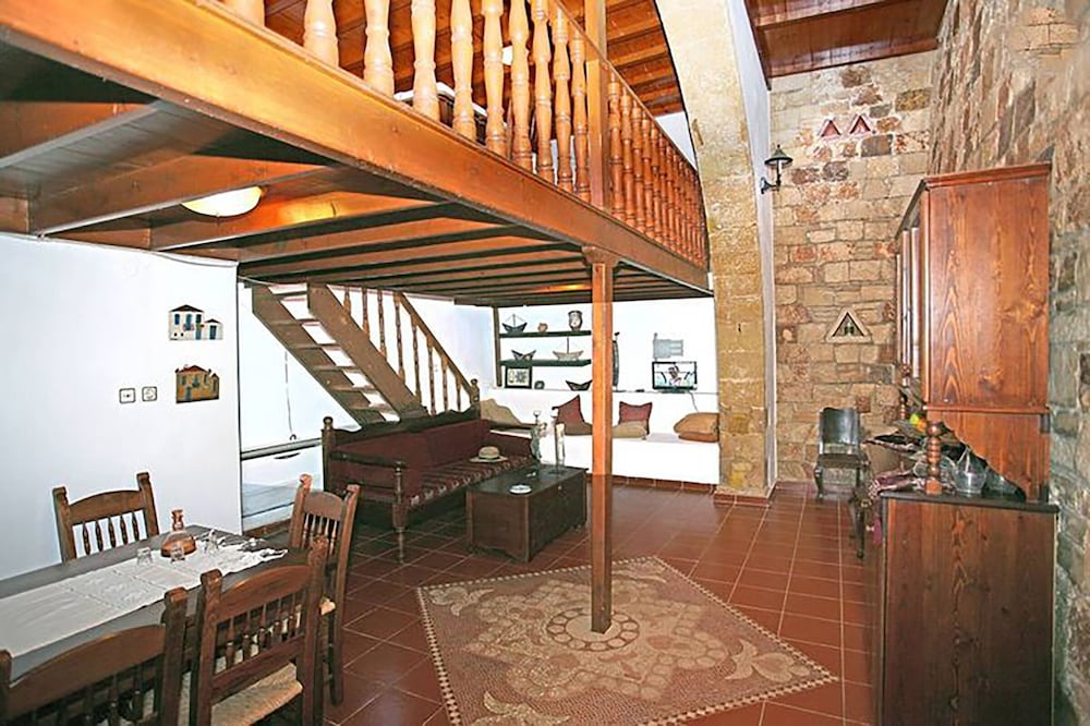 Фото Traditional Cretan Stone House 2