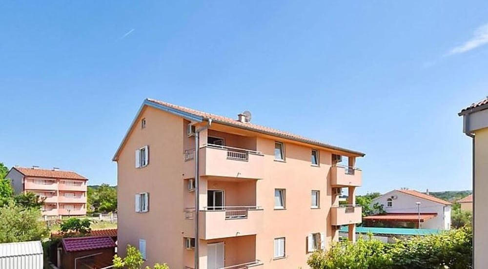 Фото Apartments Bogović