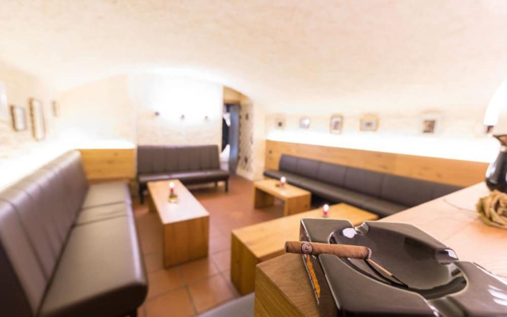 Фото Bacchus Hotel