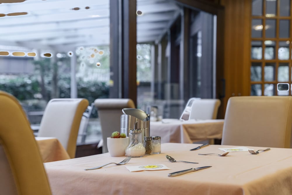 Фото Hotel Fuchsen