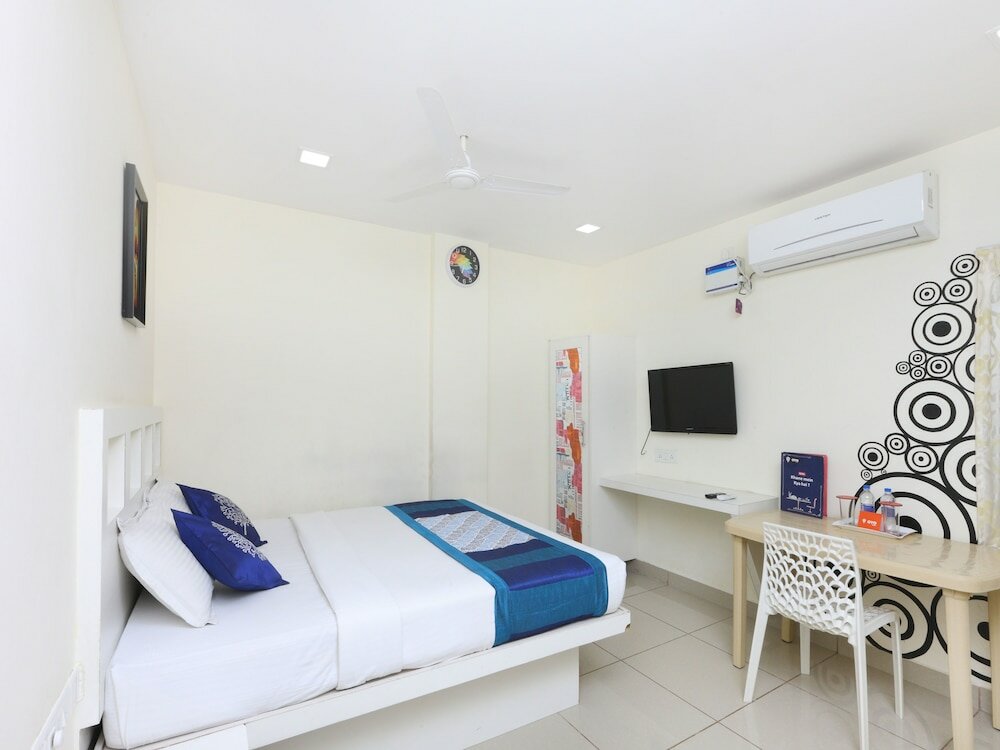 Фото Oyo 15132 Colors