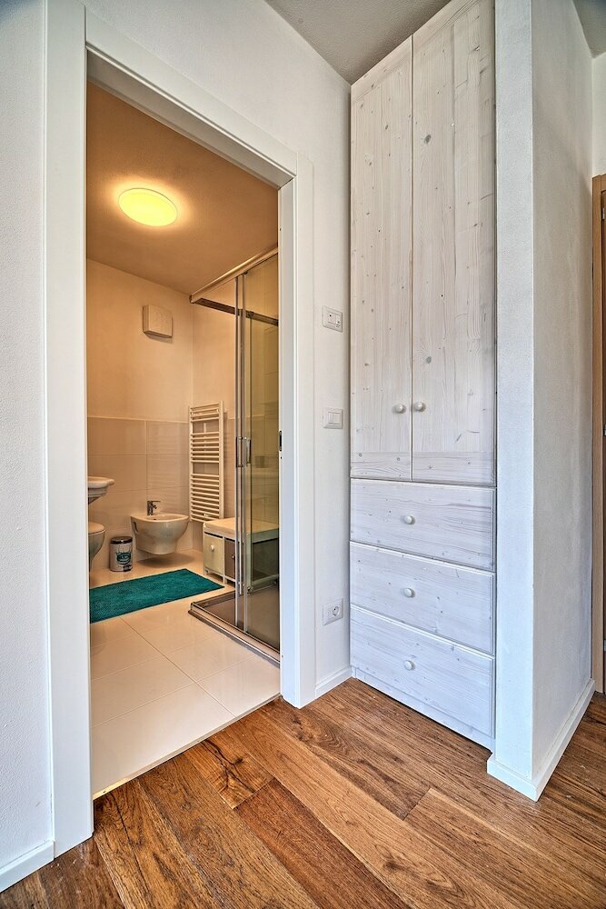 Фото Marina Apartments