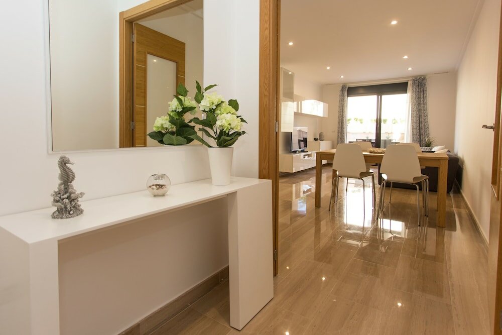 Фото Lujoso apartamento con piscina interior