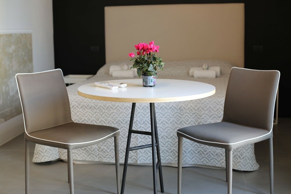 Фото The Station Napoli B&B