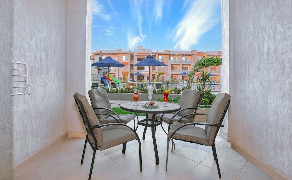 Фото Elite Residence Tulip & Aqua Park