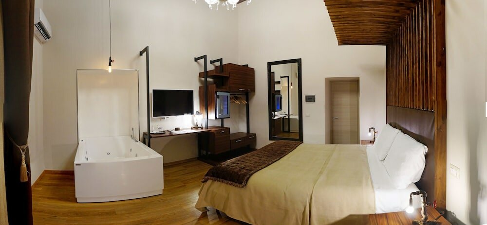 Фото Duomo Luxury Suites