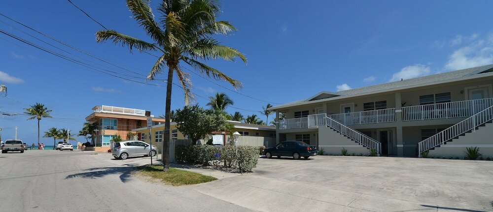 Фото Hollywood by the Sea Hotel