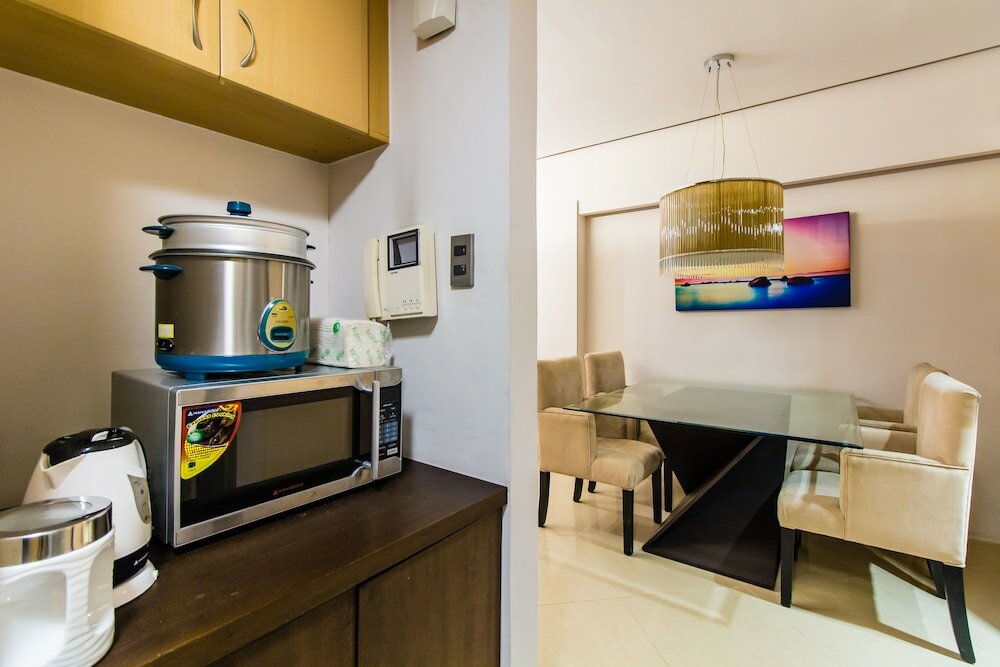 Фото Alcoves Greenbelt Park Place Makati