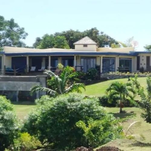 Гостиница Anchorage Beach Resort на Фиджи