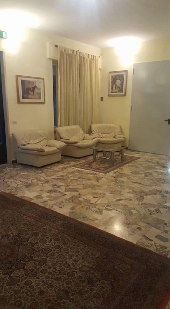 Фото Nuovo Albergo Rex