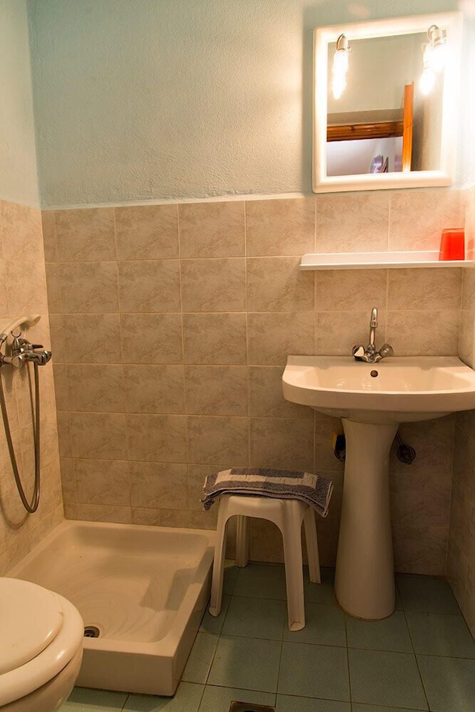 Фото Ambeles Apartments