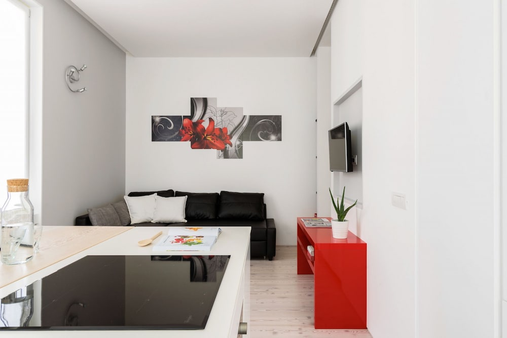 Фото Home at Hotel Boccherini luxury studio