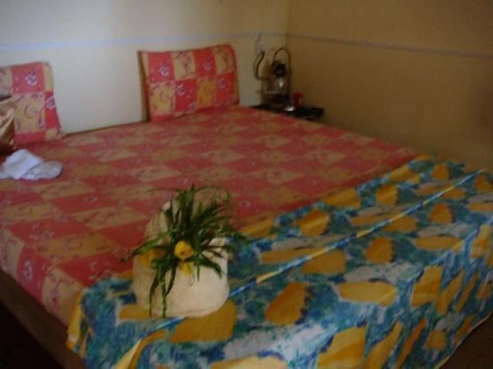 Фото Twisted Palms Lodge & Restaurant