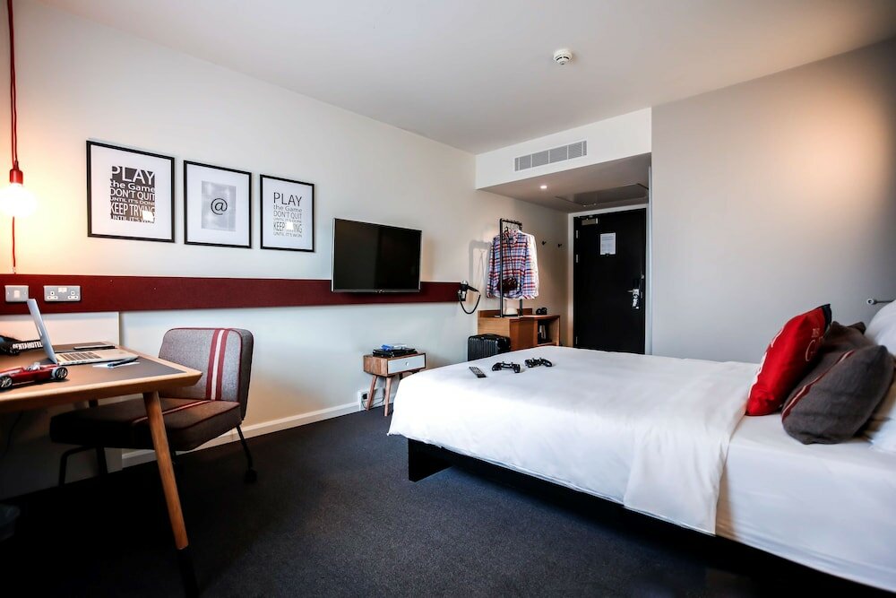 Фото B&b Hotel Derby