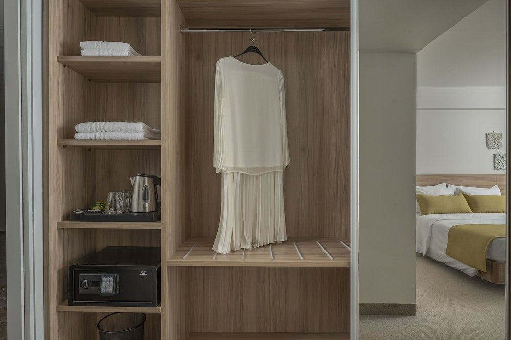 Фото Kriopigi Beach Hotel