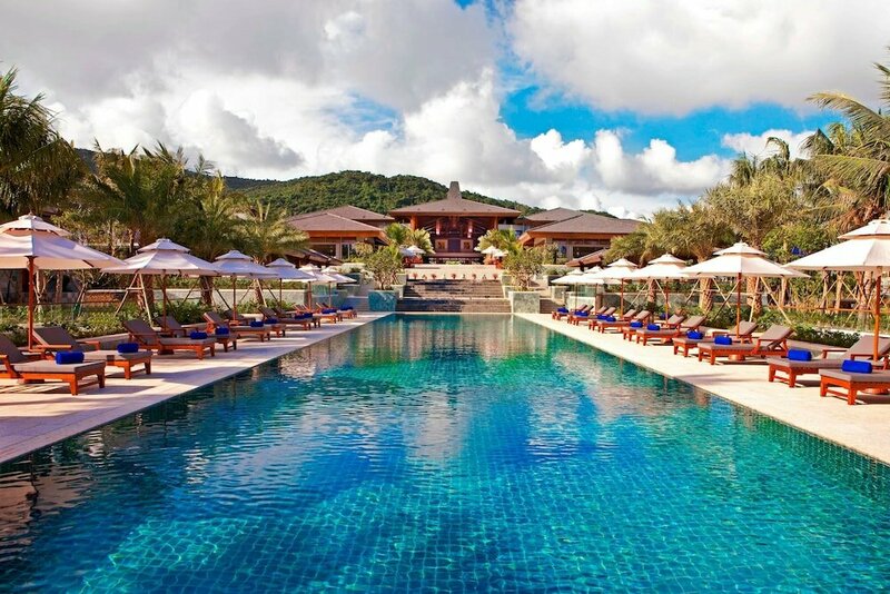Гостиница Le Meridien Shimei Bay Beach Resort & SPA в Ваньнине