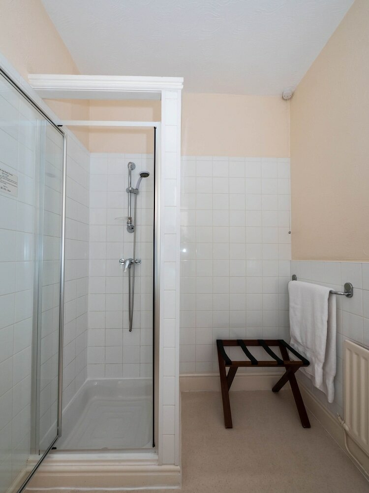 Фото Oyo Pier Hotel Rhyl