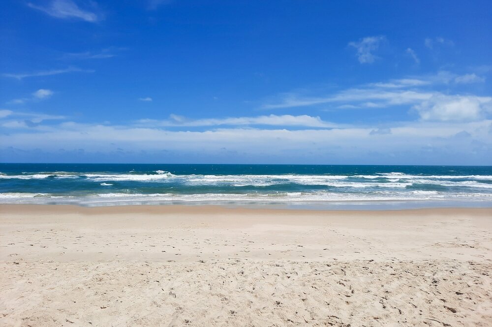 Фото Beach Way Charmoso Pé na Areia 2 quartos 6 pessoas by DM Apartments