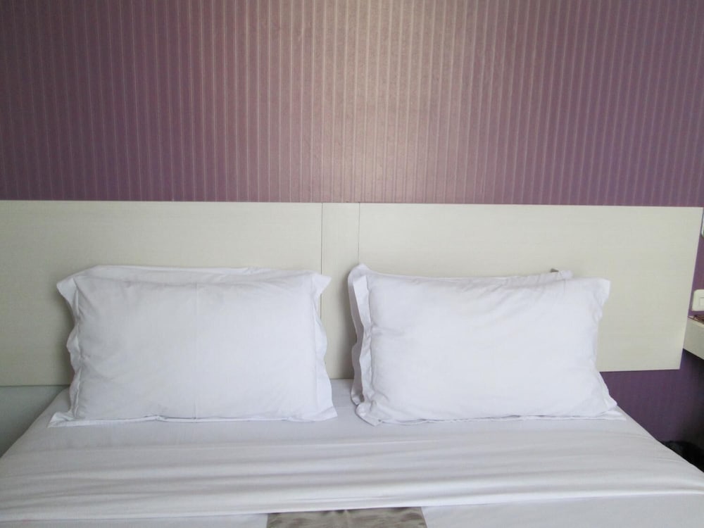 Фото Hotel Vio Express Surapati Bandung