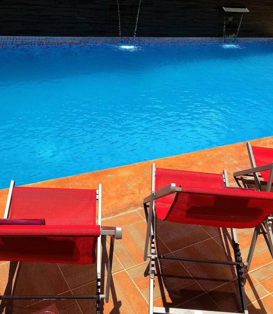 Фото Home Suites Boutique Hotel