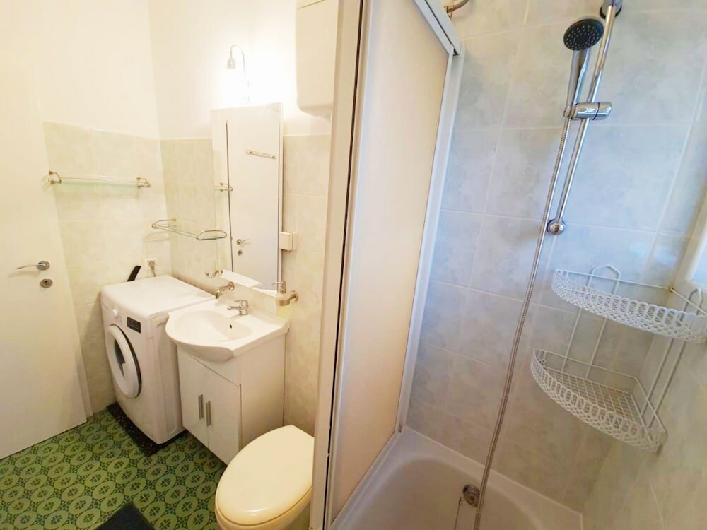 Фото Insideout Apartment