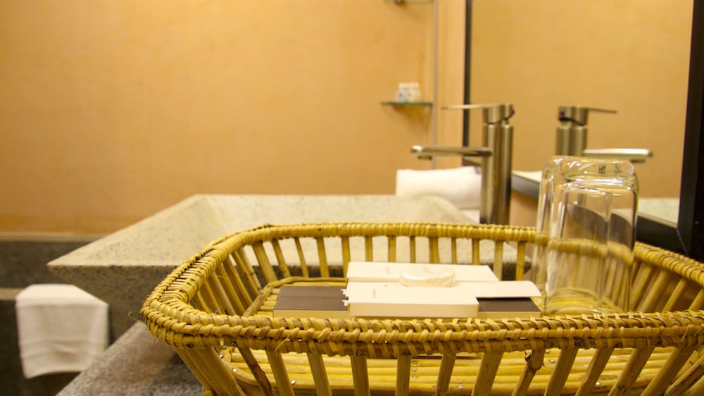 Фото La Residence WatBo Hotel