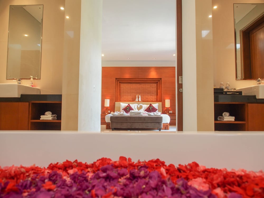 Фото Bale Gede Villas