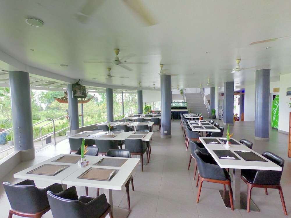 Фото Gazelle International Hotel