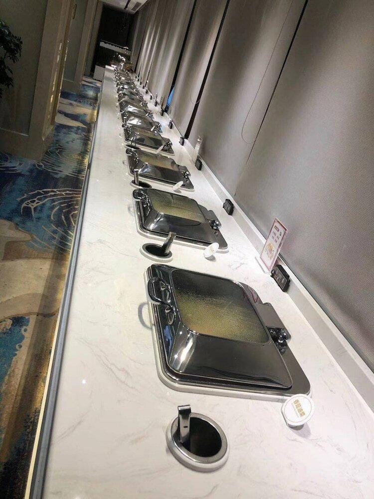 Фото Sun Moon Lake Hotel