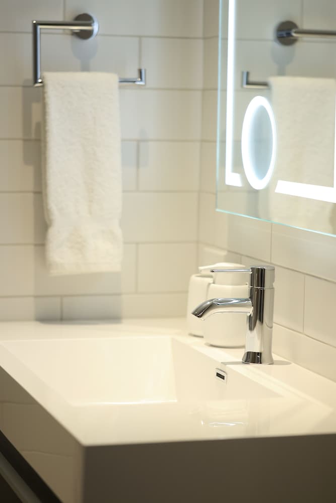 Фото Le 31 McMahon