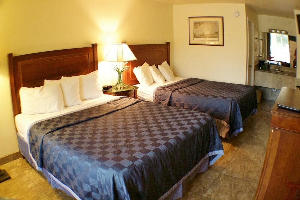 Фото At Home Inn