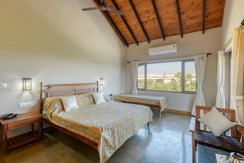 Фото The Kutchh Courtyard Resort