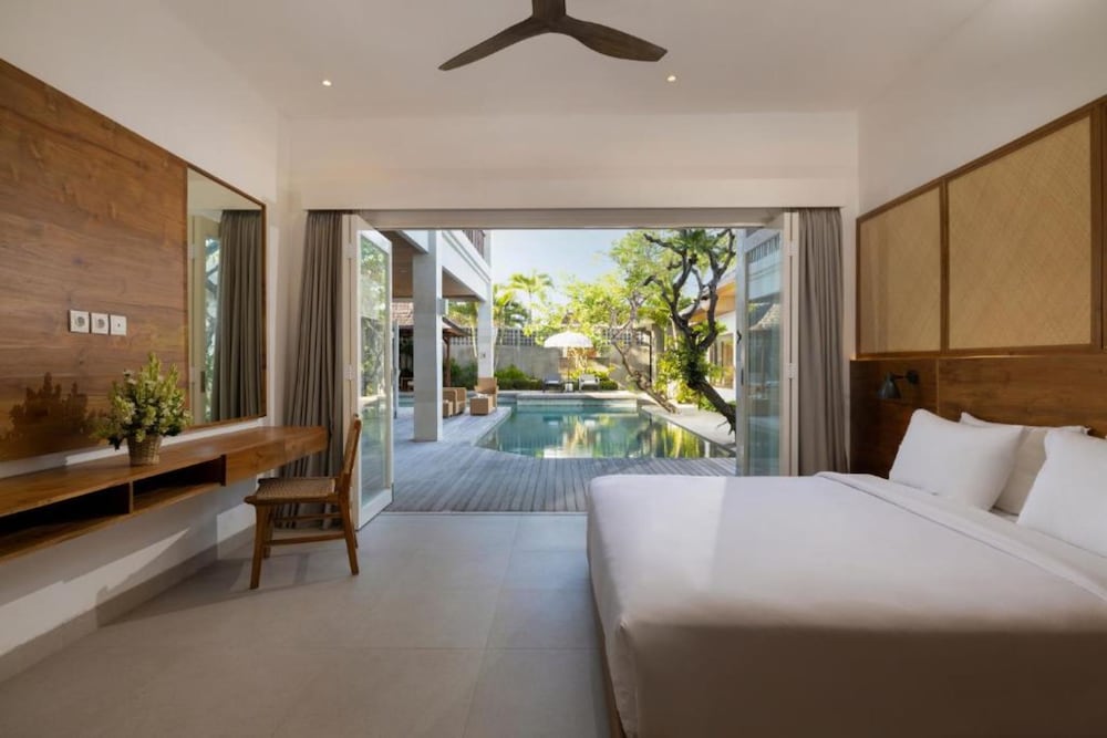 Фото Villa Christie by Nakula