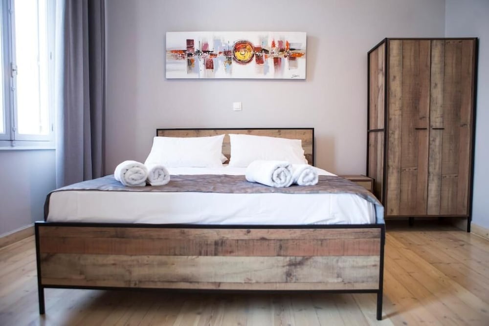 Фото One Three One