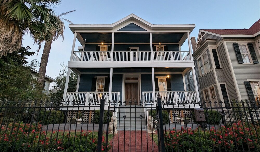 Фото The 1890 Freeman House